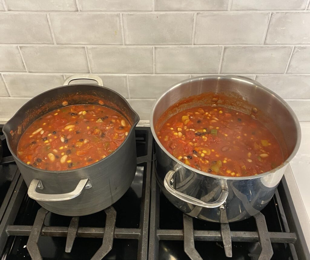 Black Bean & Sweet Potato Chili Dieter24