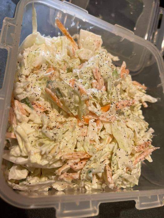 BEST Weight watchers coleslaw Dieter24