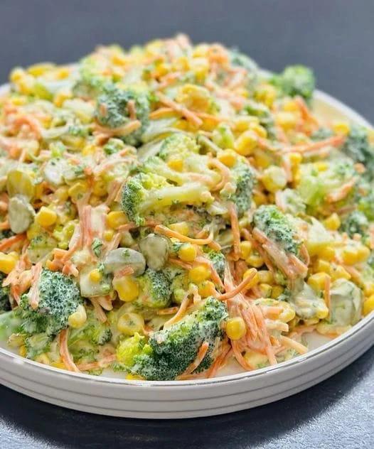 Best Broccoli Salad - Dieter24